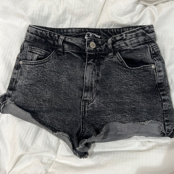 Pac Sun Black Jean Shorts - Picture 1 of 4